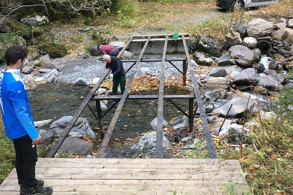 L’hiver approche…préparation de la piste des Plans